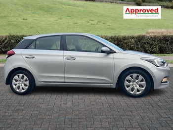 Used Hyundai i20 2016 for sale - 77339453: Photo