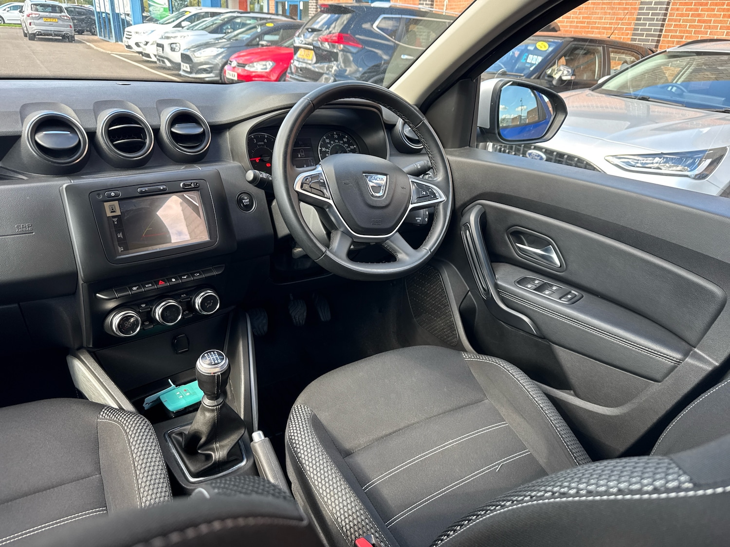 Used Dacia Duster 2021 for sale - 75943471: Photo 2