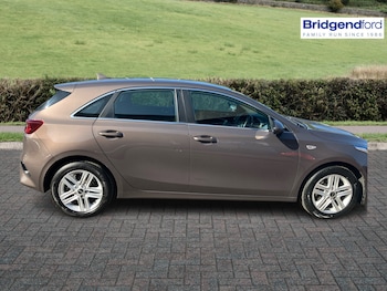 Used Kia Ceed 2021 for sale - 75469546: Photo
