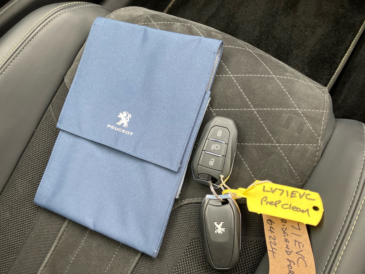 Used Peugeot 2008 2021 for sale - 75625229: Photo 19