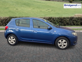Used Dacia Sandero 2013 for sale - 76033699: Photo 4