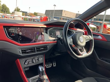 Used Volkswagen Polo 2018 for sale - 75664968: Photo
