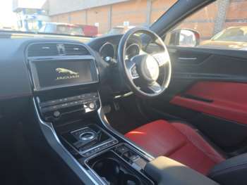 Used Jaguar XE 2019 for sale - 74661640: Photo