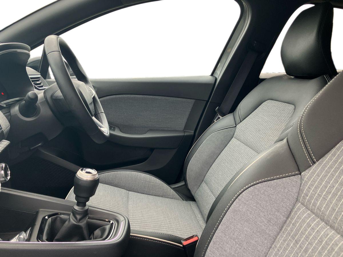 Used Renault Clio 2024 for sale - 76434656: Photo 23