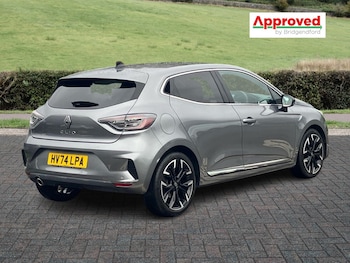 Used Renault Clio 2024 for sale - 76434656: Photo