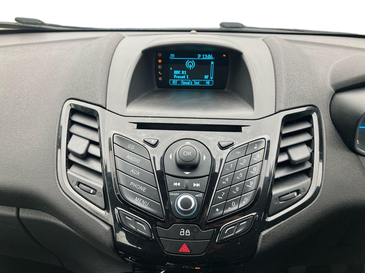 Used Ford Fiesta 2013 for sale - 77563383: Photo 27