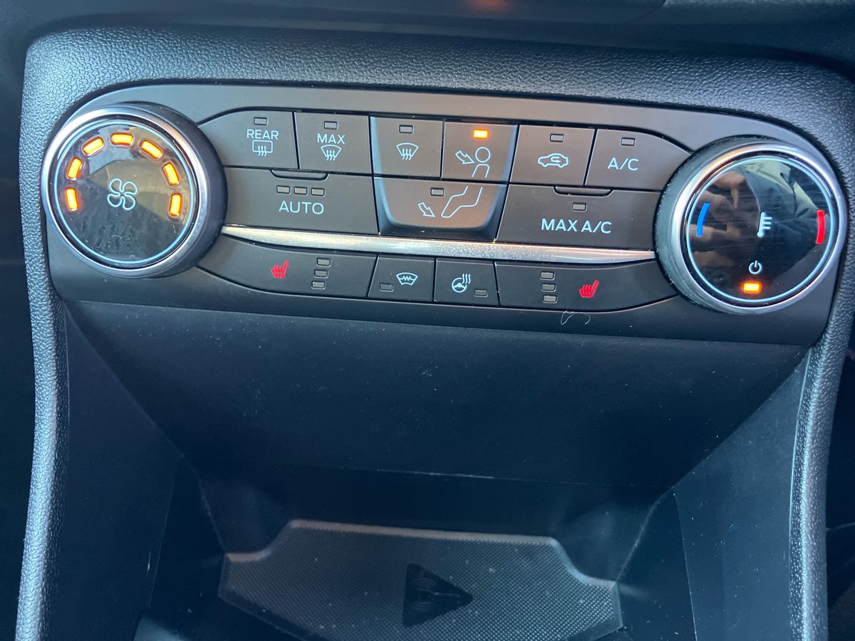 Used Ford Fiesta 2023 for sale - 77942052: Photo 28