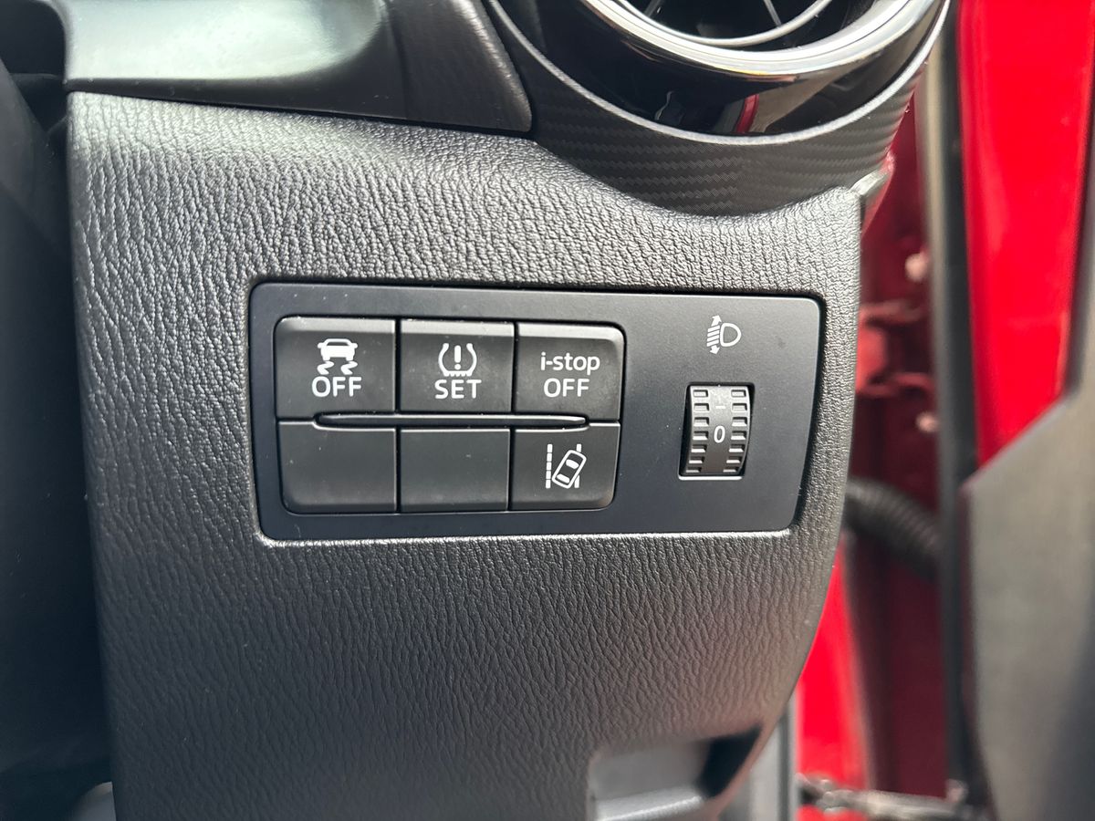 Used Mazda Mazda2 2015 for sale - 76704322: Photo 29