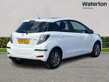 Used Toyota Yaris 2014 for sale - 79497455: Photo
