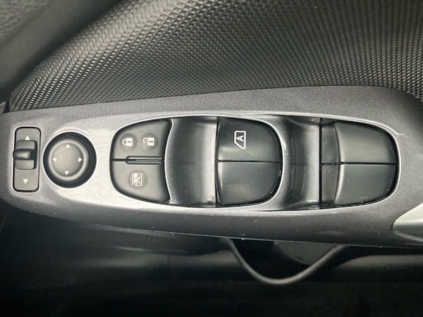 Used Nissan Juke 2024 for sale - 76261711: Photo 32