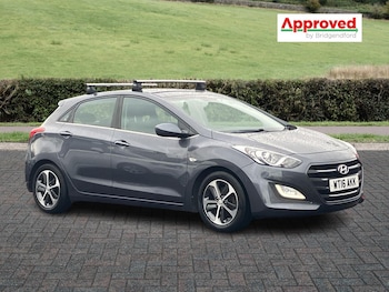 Used Hyundai i30 2016 for sale - 76514827: Photo