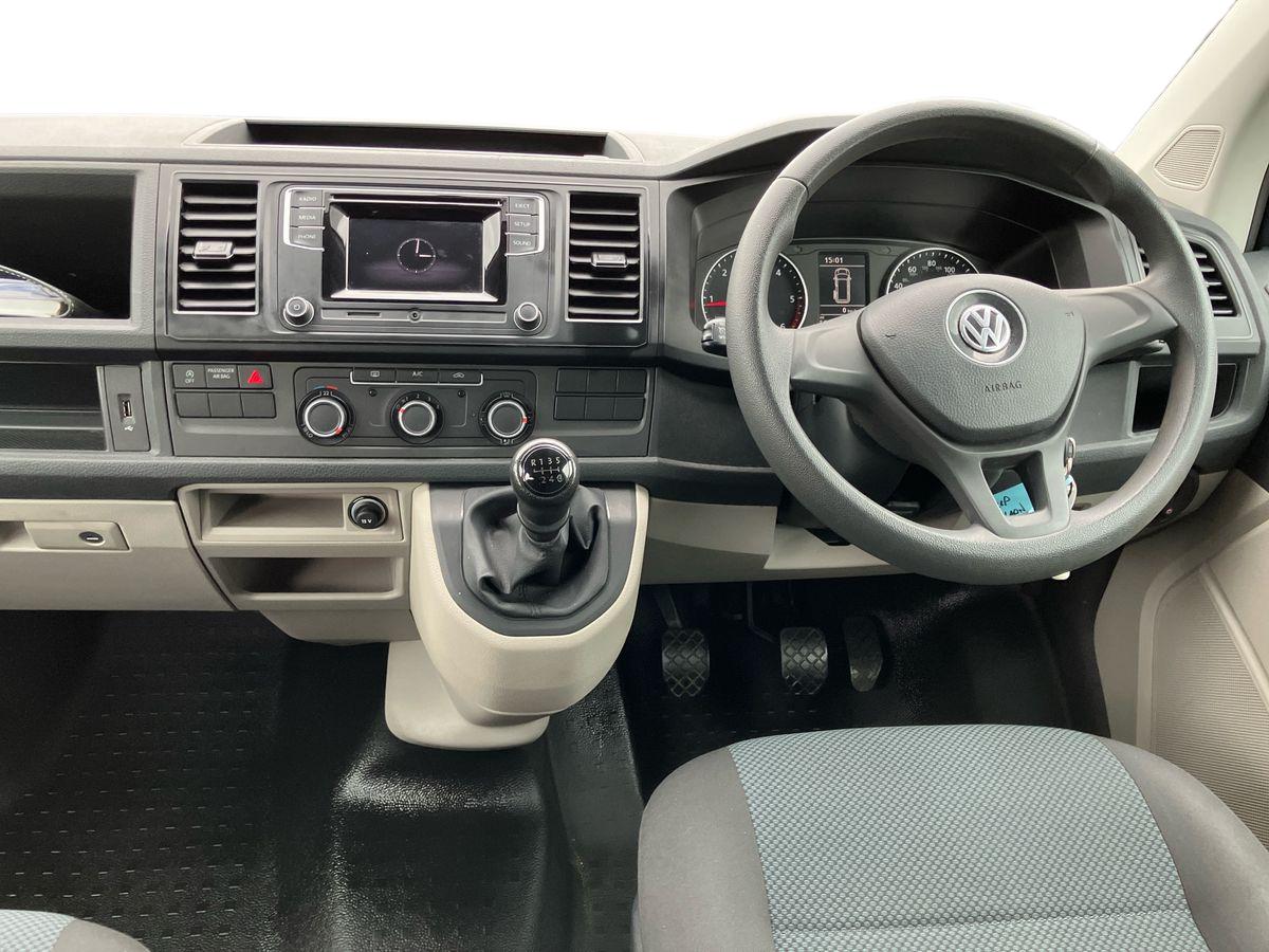 Used Volkswagen Transporter 2017 for sale - 77988360: Photo 16