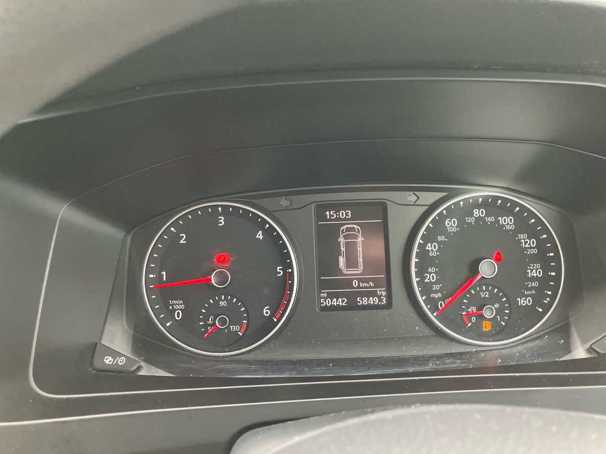 Used Volkswagen Transporter 2017 for sale - 77988360: Photo 20