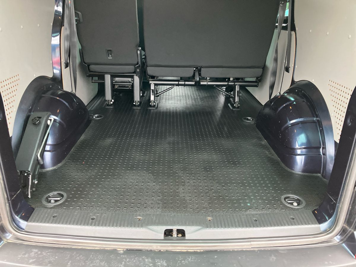 Used Volkswagen Transporter 2017 for sale - 77988360: Photo 24