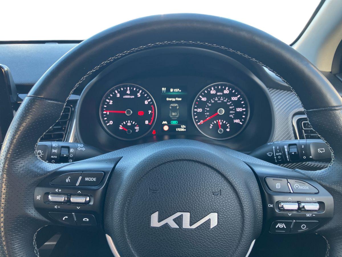 Used Kia Stonic 2022 for sale - 77988364: Photo 19