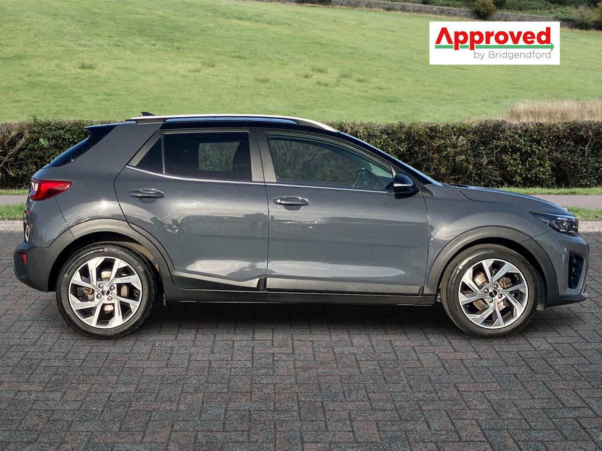 Used Kia Stonic 2022 for sale - 77988364: Photo 2