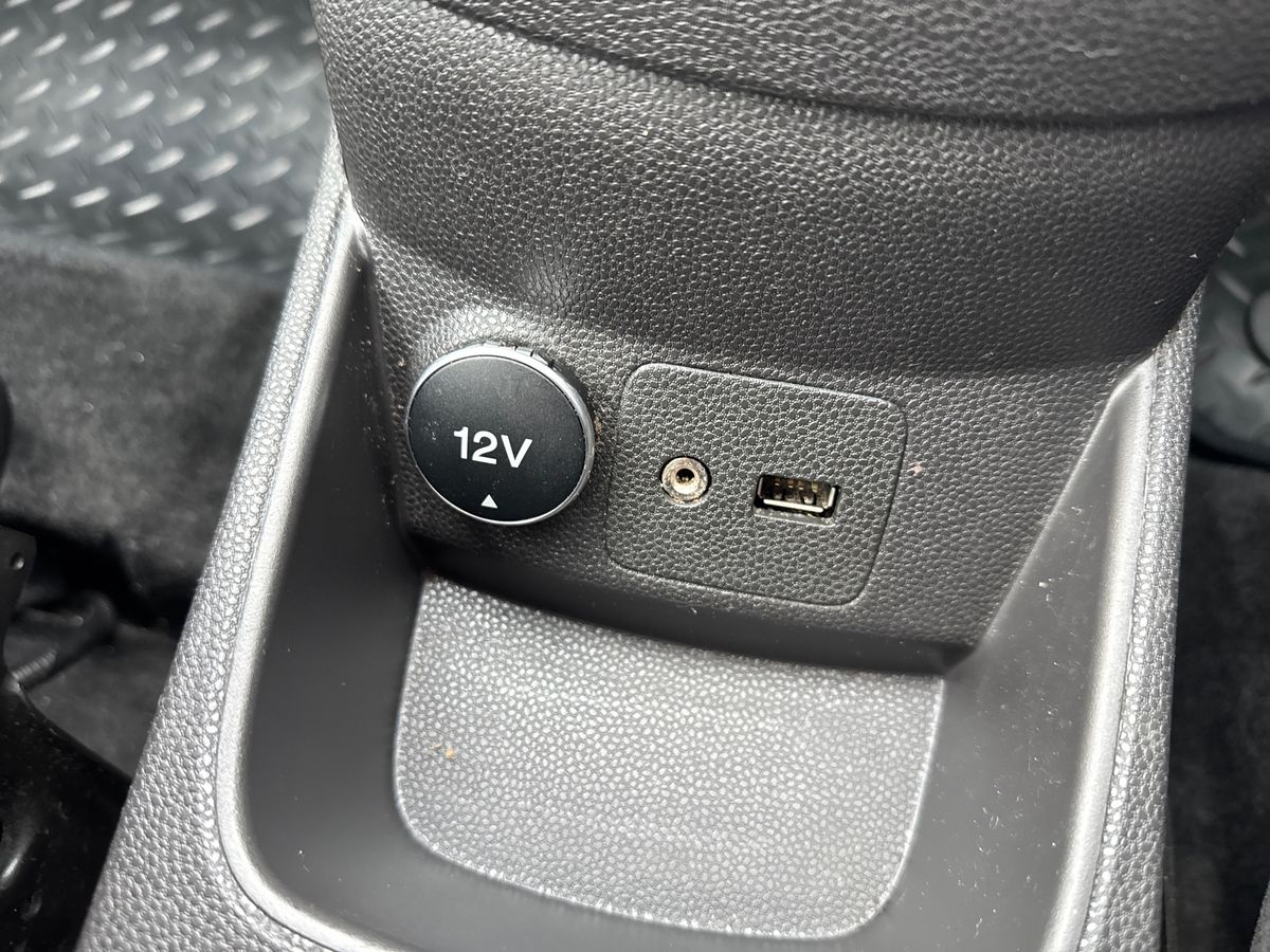 Used Ford Fiesta 2014 for sale - 77592142: Photo 32