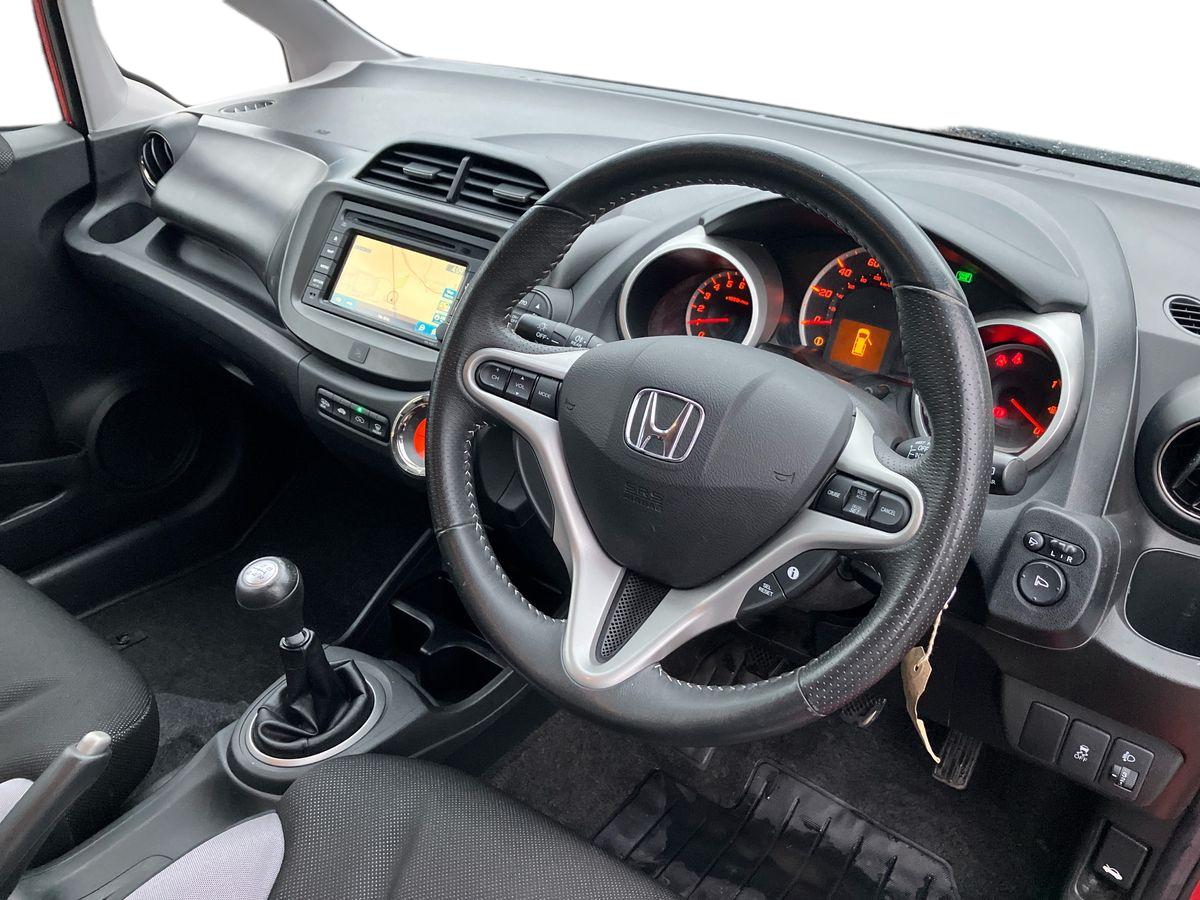 Used Honda Jazz 2015 for sale - 77499607: Photo 14