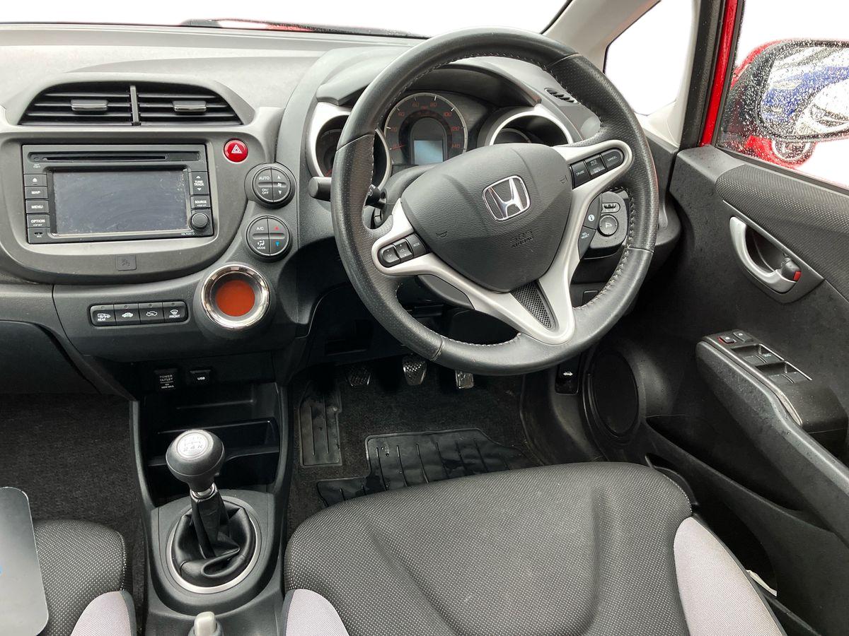 Used Honda Jazz 2015 for sale - 77499607: Photo 17