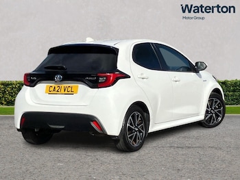 Used Toyota Yaris 2021 for sale - 79602590: Photo