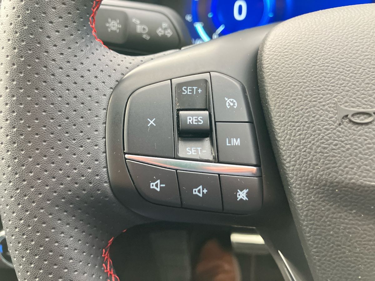 Used Ford Kuga 2022 for sale - 76168746: Photo 31