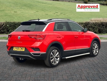 Used Volkswagen T-Roc 2018 for sale - 77552430: Photo