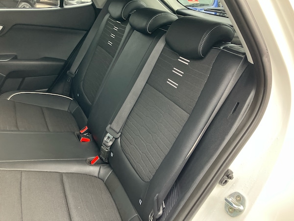 Used Kia Stonic 2021 for sale - 75967055: Photo 10
