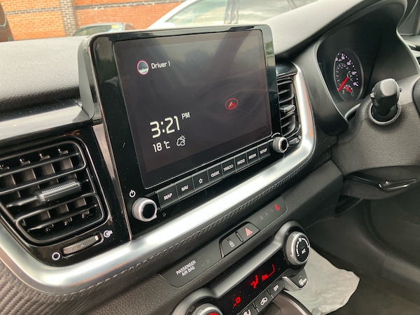 Used Kia Stonic 2021 for sale - 75967055: Photo 12