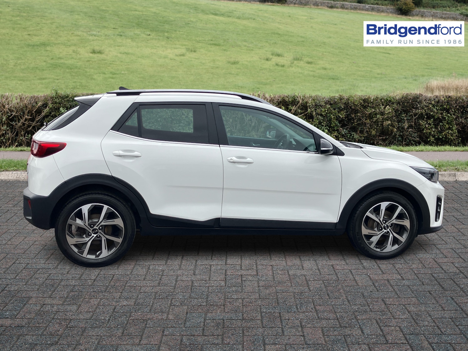 Used Kia Stonic 2021 for sale - 75967055: Photo 4