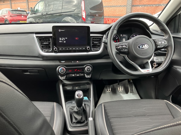 Used Kia Stonic 2021 for sale - 75967055: Photo 6