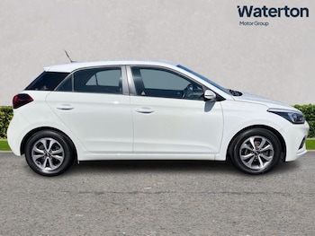 Used Hyundai i20 2020 for sale - 78817468: Photo