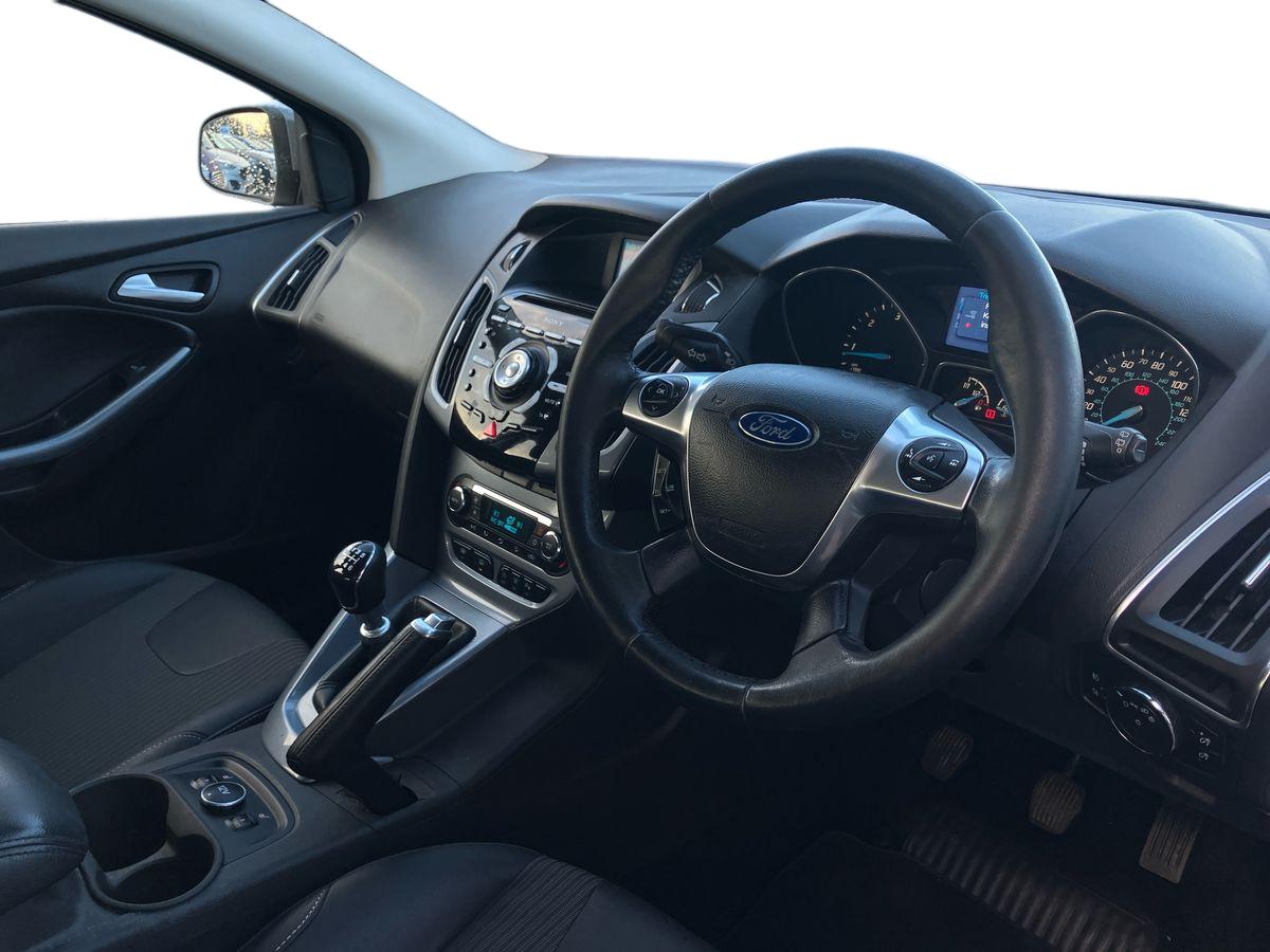 Used Ford Focus 2013 for sale - 77339331: Photo 14