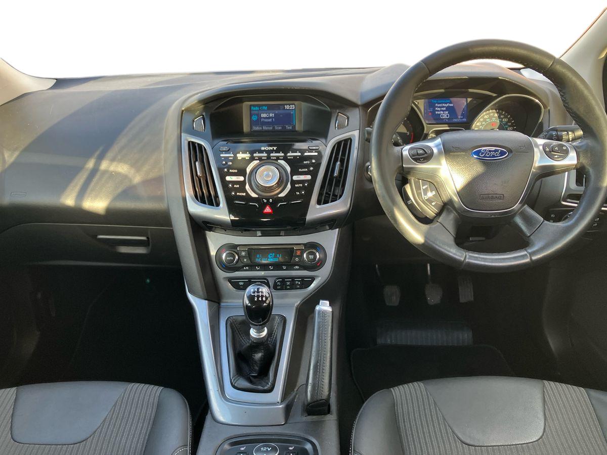 Used Ford Focus 2013 for sale - 77339331: Photo 16