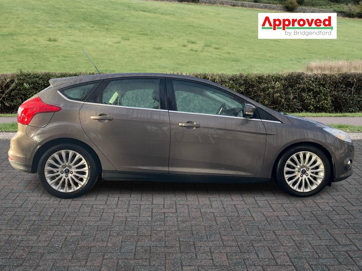 Used Ford Focus 2013 for sale - 77339331: Photo 2