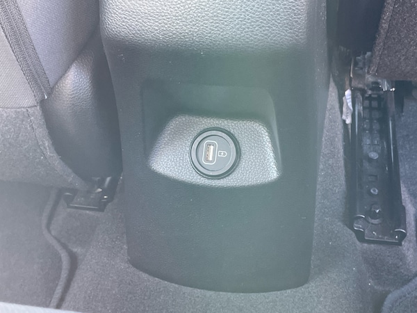 Used Kia Stonic 2022 for sale - 75469601: Photo 16