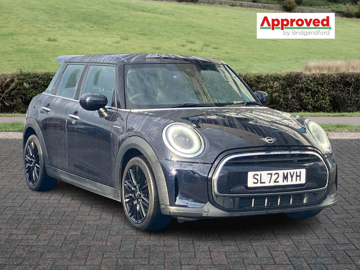 Used MINI Hatch 2022 for sale - 76652555: Photo 1