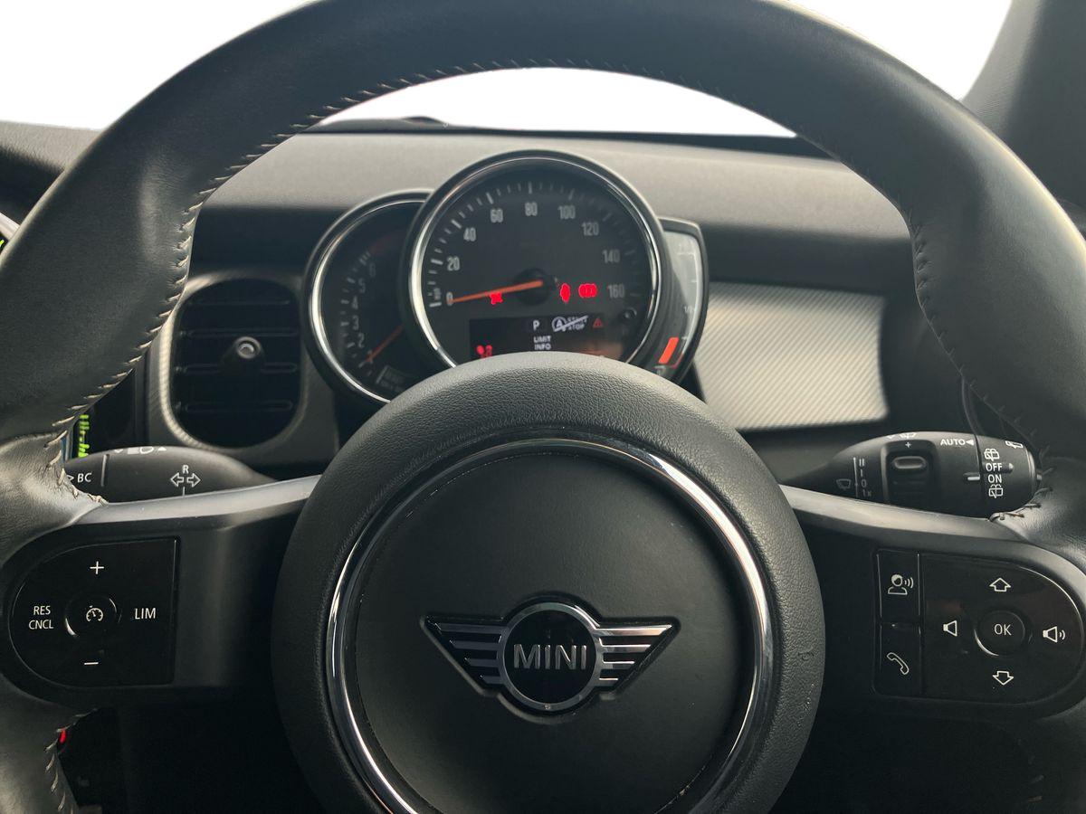 Used MINI Hatch 2022 for sale - 76652555: Photo 19