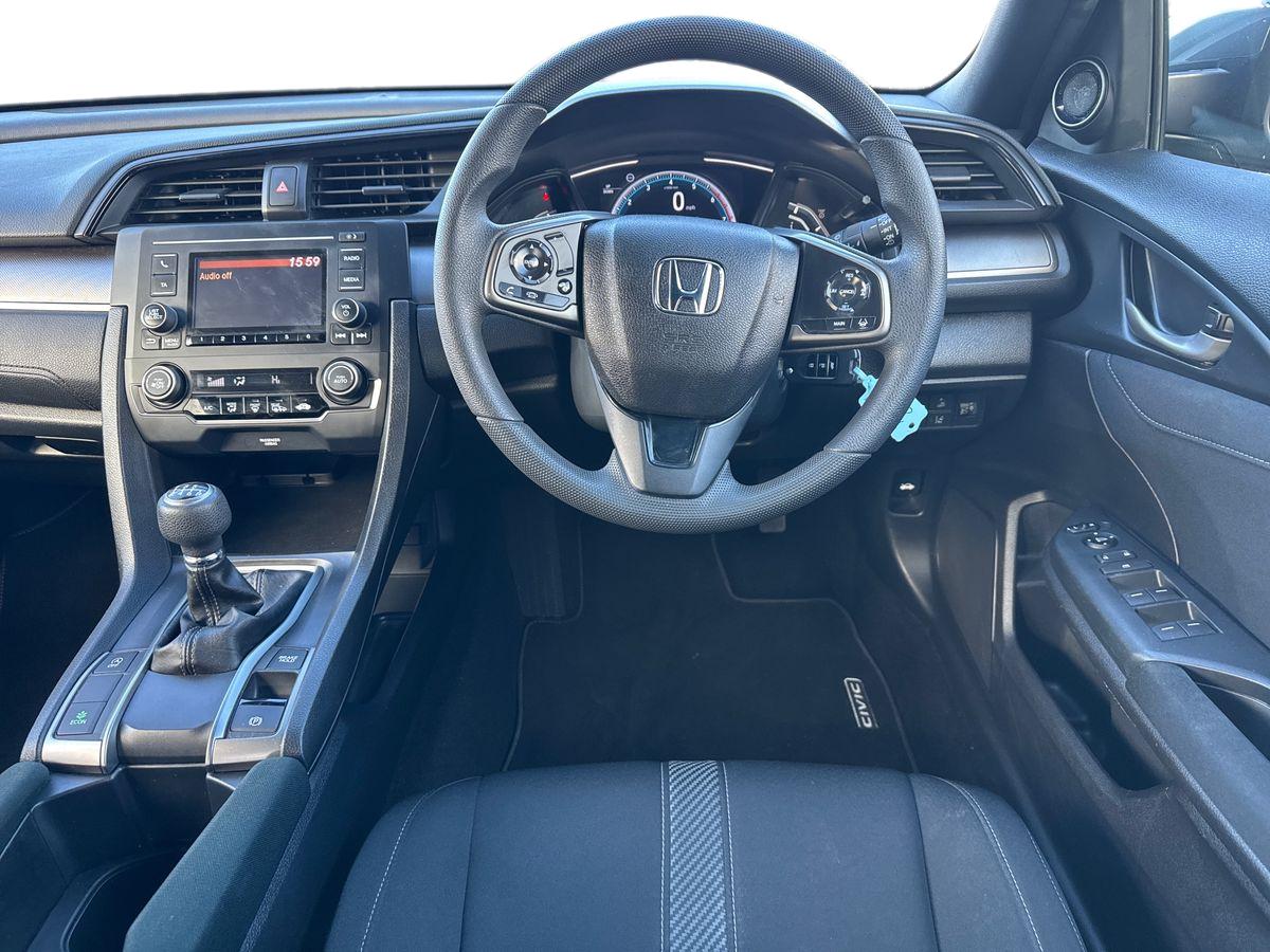 Used Honda Civic 2019 for sale - 76372975: Photo 17