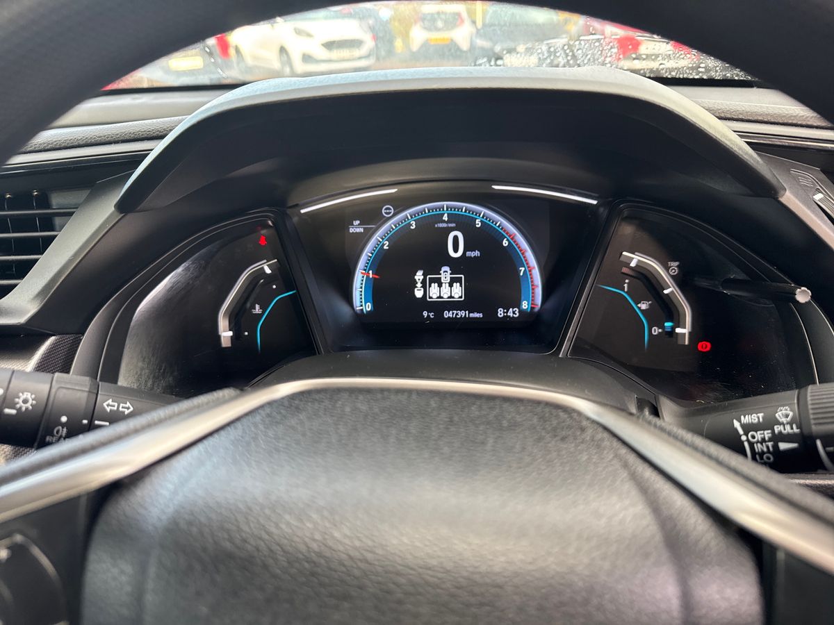 Used Honda Civic 2019 for sale - 76372975: Photo 20