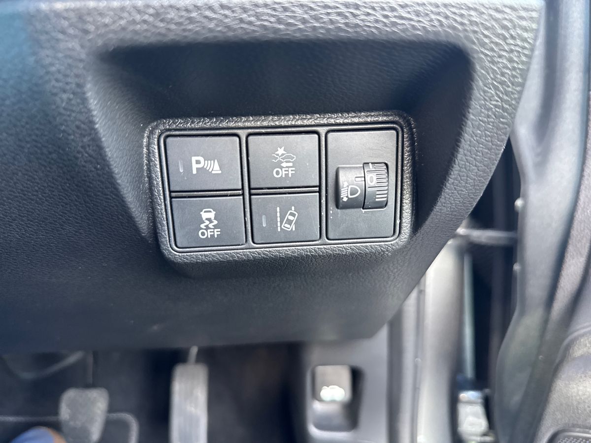 Used Honda Civic 2019 for sale - 76372975: Photo 30