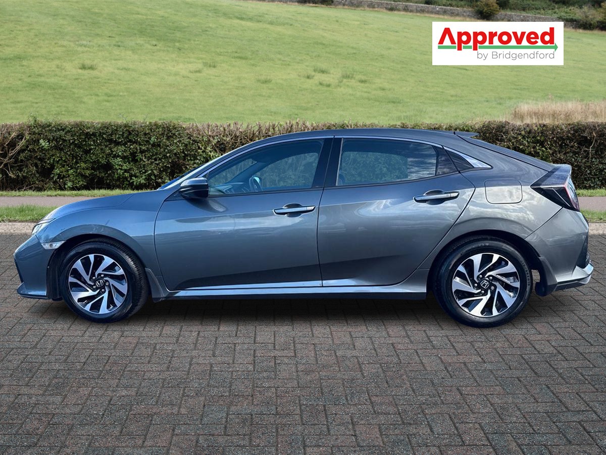 Used Honda Civic 2019 for sale - 76372975: Photo 8
