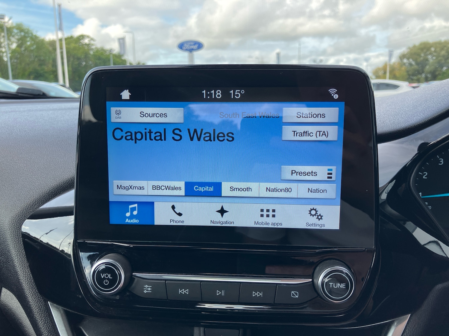 Used Ford Fiesta 2017 for sale - 76696470: Photo 14