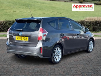 Used Toyota Prius+ 2020 for sale - 78555461: Photo