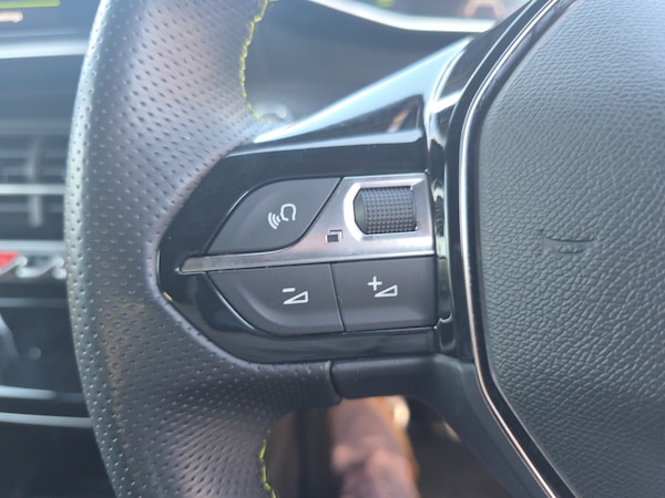Used Peugeot 208 2020 for sale - 76318739: Photo 19
