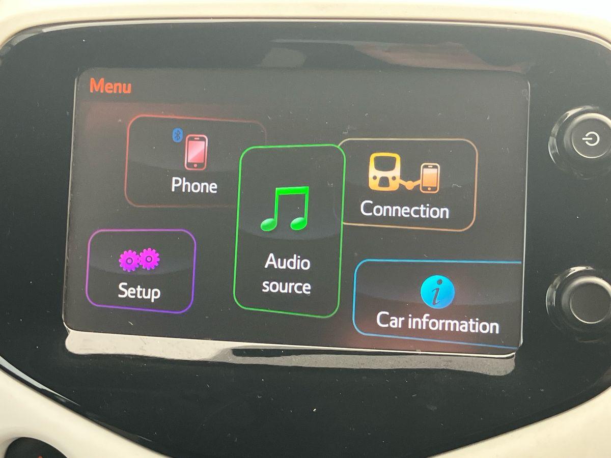 Used Peugeot 108 2017 for sale - 76660698: Photo 27