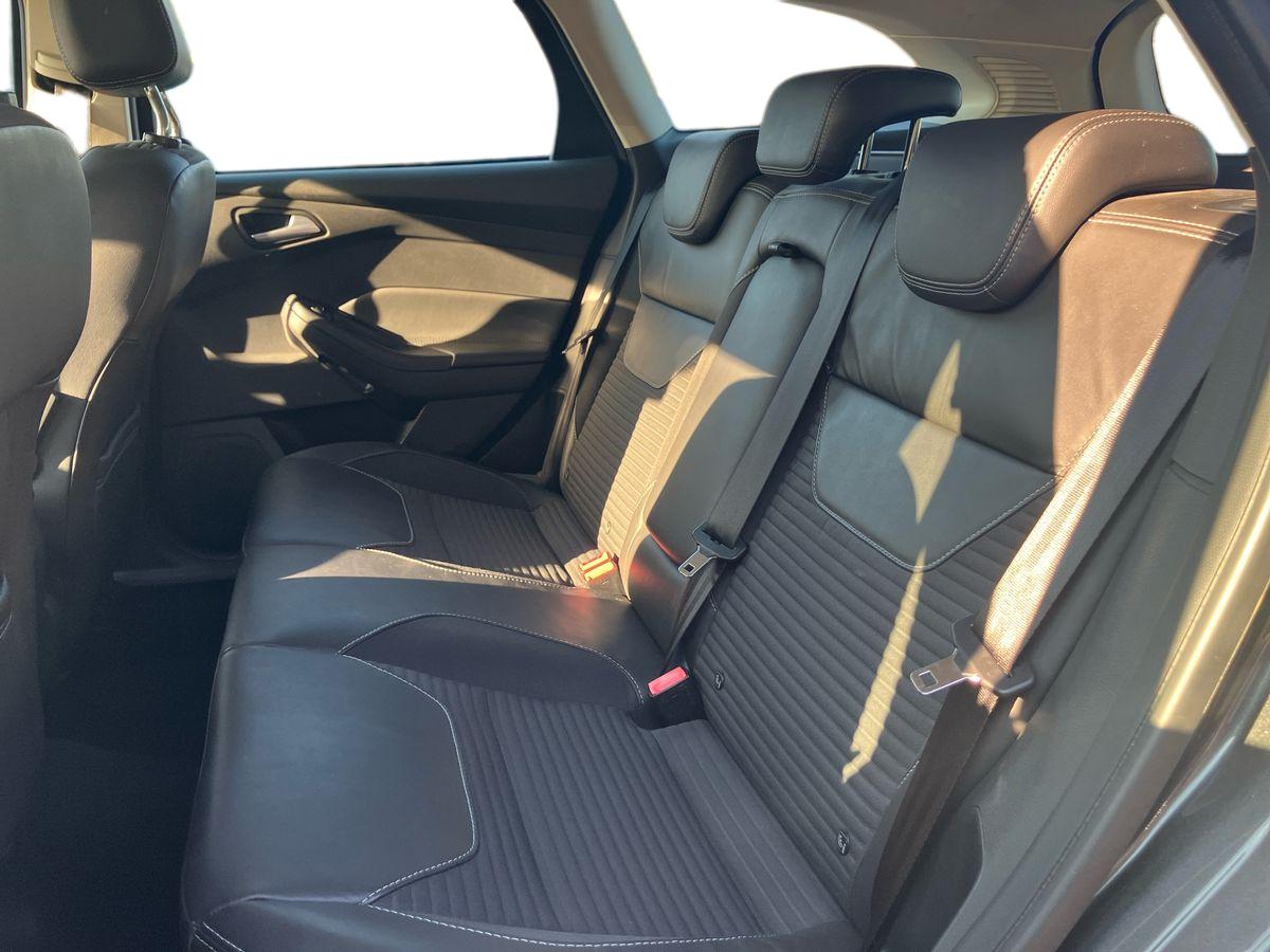 Used Ford Focus 2015 for sale - 77942087: Photo 24
