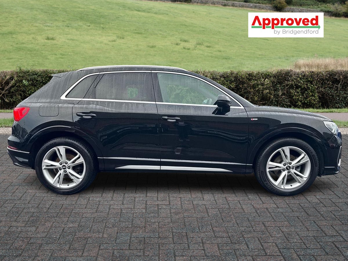 Used Audi Q3 2021 for sale - 77406328: Photo 2