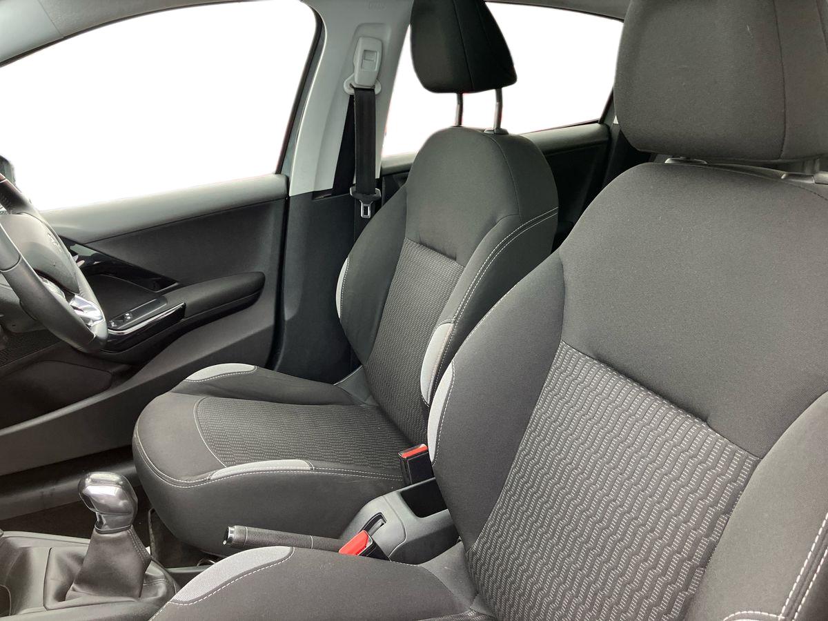 Used Peugeot 208 2014 for sale - 77897141: Photo 23