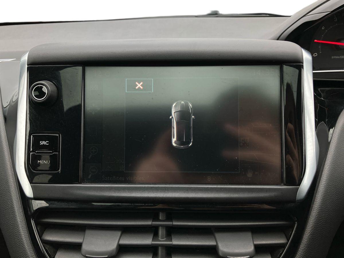 Used Peugeot 208 2014 for sale - 77897141: Photo 26