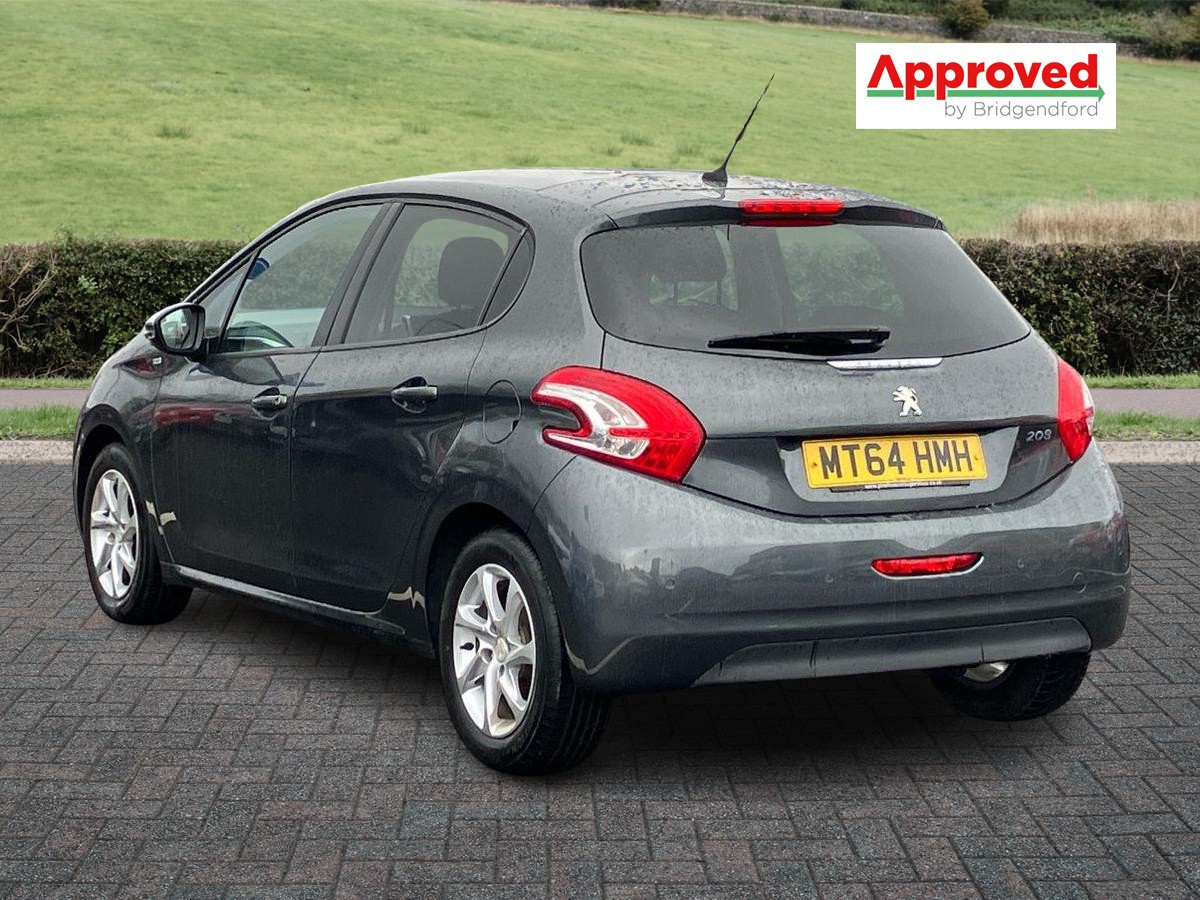 Used Peugeot 208 2014 for sale - 77897141: Photo 7